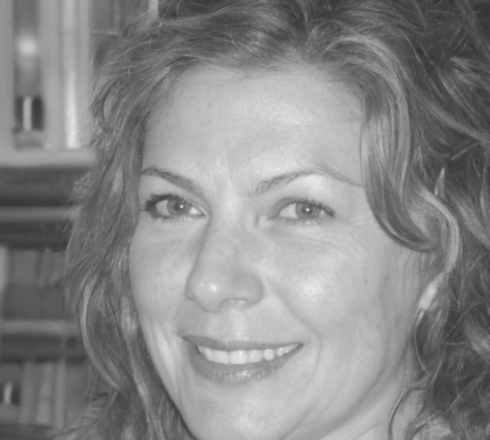 Reverie Blackwood discussing budget strategies